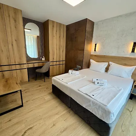 Elea 1 Apartment *